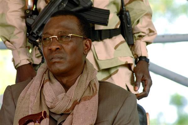 Çad Cumhurbaşkanı cephe hattında hayatını kaybetti
