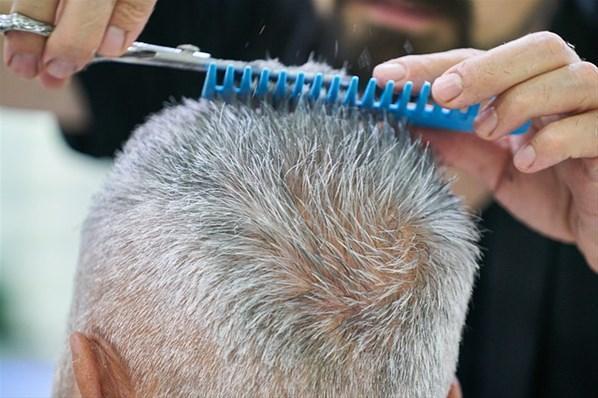 Evde erkek saçı nasıl kesilir Makine ile saç kesimi nasıl yapılır Erkek saç kesiminin püf noktaları