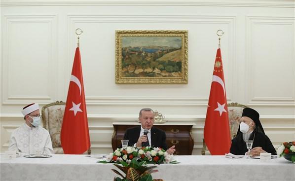 Erdoğan, azınlık cemaat temsilcileriyle iftarda bir araya geldi