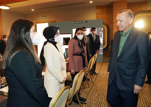Cumhurbaşkanı Erdoğan, gençlerle buluştu