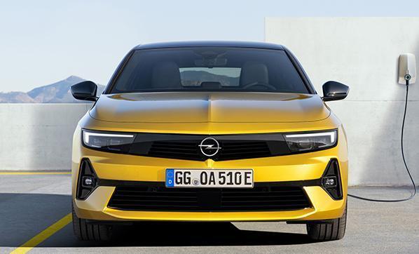 Opel, Astrayı elektrikleyip yeniledi İlk görüntüler geldi