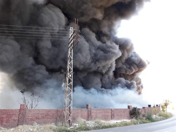 Gaziantepte büyük yangın Patlama sesleri duyuldu