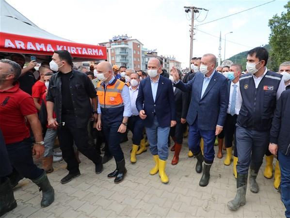 Cumhurbaşkanı Erdoğan canlı yayında duyurdu 3 il afet bölgesi ilan edildi