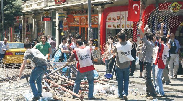 ‘Parkın bir karışını bile vermeyiz’