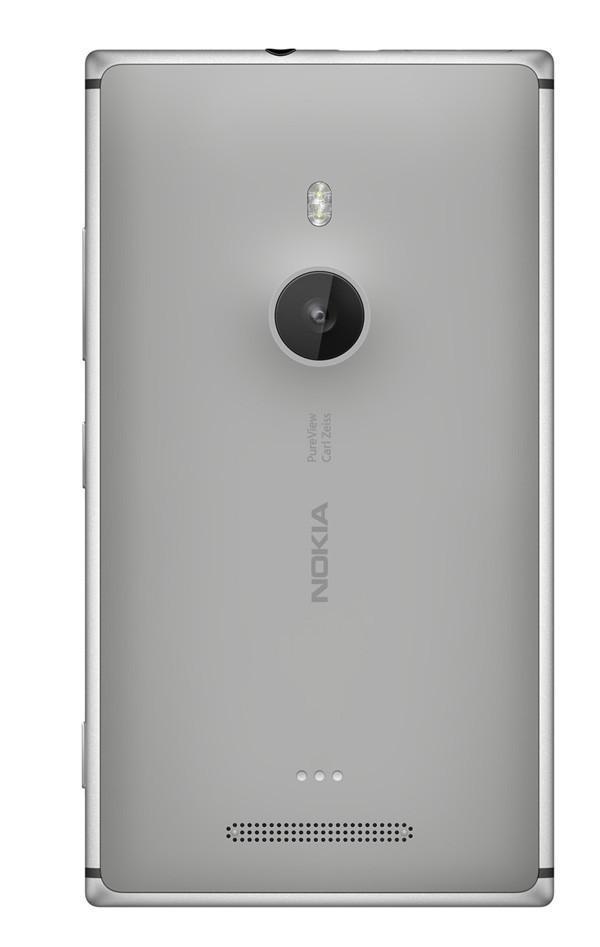 Turkcell Nokia Lumia 925i satışa sundu