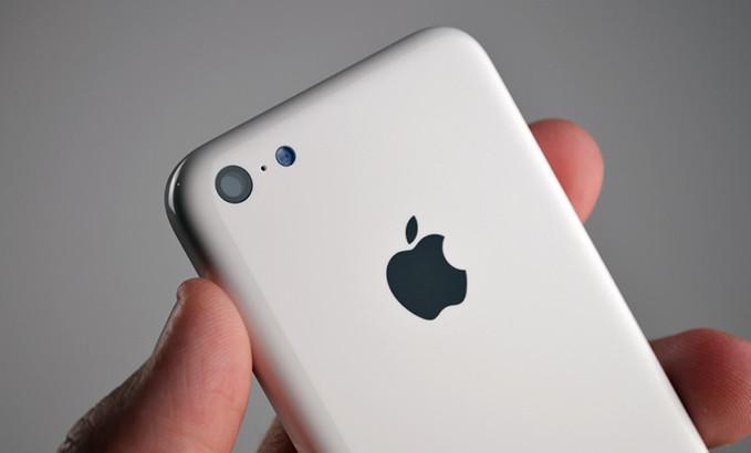 Apple, iPhone 5S, 5C ve iOS 7yi bugün tanıtacak