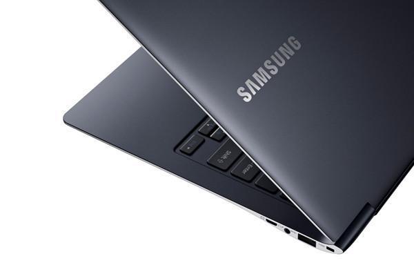 Samsungun yeni Ultrabooku Türkiyede