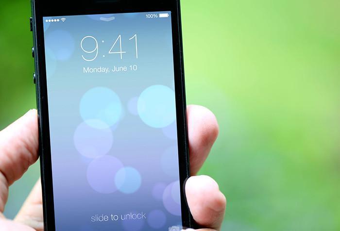 Gülme komşuna gelir başına iOS 7 mavi ekran hatası verirse