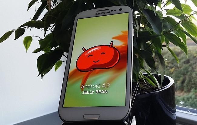 Galaxy S3 I9305 için Android 4.3 Jelly Bean güncellemesi başladı.