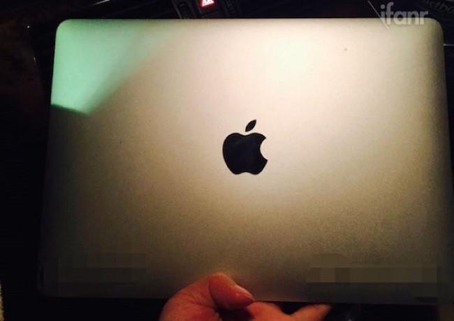 12-inçlik MacBook Airin yeni görüntüleri ortaya çıktı