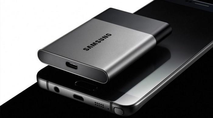 Samsung, CES 2016 etkinliğinde yeni nesil 2TBlık SSDlerini duyurdu