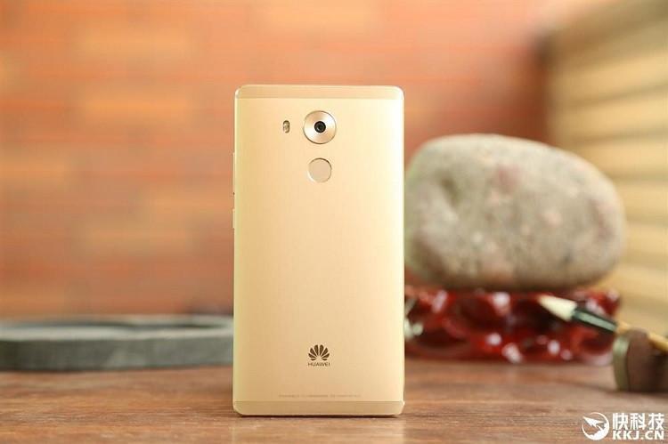 Huawei Mate 8in fiyatı belli oldu