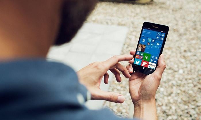 Lumia 950-950 XL satın alanlara ücretsiz Office 365 aboneliği