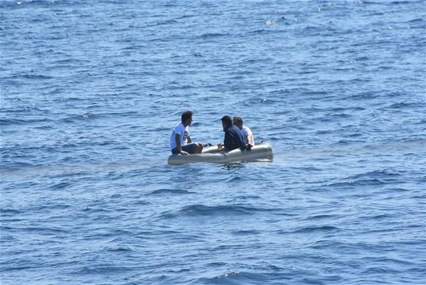 Denizaltı ile Yunanistan’a kaçmaya çalışan FETÖ’cüler yakayı ele verdi