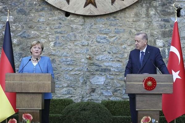 Almanya Başbakanı Angela Merkelden Cumhurbaşkanı Erdoğana veda ziyareti