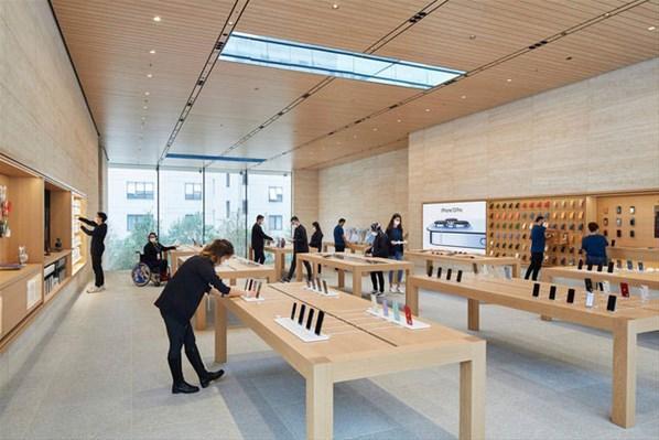Apple İstanbulda üçüncü mağazasını Bağdat Caddesinde açıyor