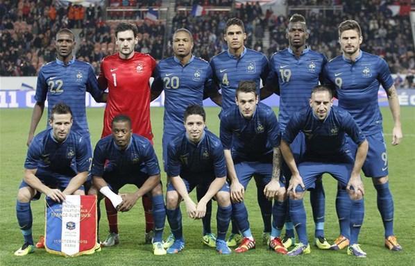 Fransız futbolunun efsane ismi Patrice Evra yıllar sonra anlattı: 13 yaşında cinsel istismara uğradım...