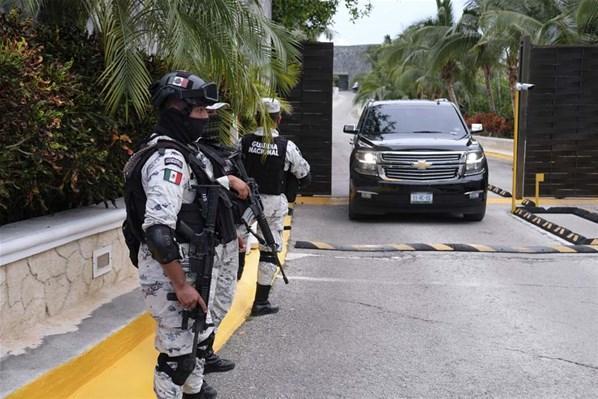 Meksikada büyük korku Lüks otele silahlı saldırı: 2 kişiyi infaz ettiler