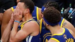 Golden State Warriors şampiyon oldu Stephen Curry öfke kustu! 'Niye bu soruyla başlıyorsun?'