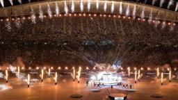 Dünya Şampiyonlar Ligi finalini İstanbul'da takip etti! Sahne şovu nefes kesti