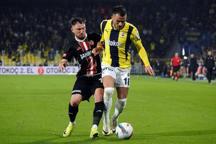 Fenerbahçe, zirveye bir adım daha yaklaştı