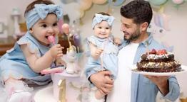 Berk Oktay öpmelere doyamadı! Kızının doğum gününde aşka geldi