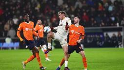 Galatasaray - Başakşehir maçı canlı yayın! Şampiyon sezonu 3 puanla kapatmak istiyor