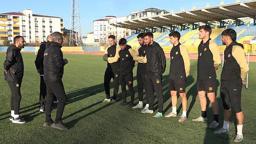 Bahis soruşturması sonrası 17 futbolcusu ceza alan Ağrı 1970 Spor'un 7 oyuncusu kaldı