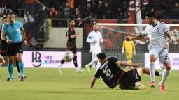 Eskişehirspor İzmir deplasmanında Altay'ı farklı yenerek 3 puanla dönüyor