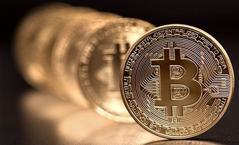 Kripto paraların atası Bitcoin öyle bir yükseldi ki... 17 ayın zirvesini gördü