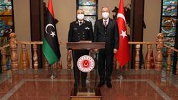 Bakan Akar, Libya Deniz Kuvvetleri Komutanı ile görüştü