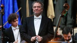 Ünlü orkestra şefi Valery Gergiev'e 24 saat süre! 'Putin'i kına yoksa kovulursun'