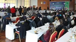 Binlerce üniversite öğrencisine burs desteği