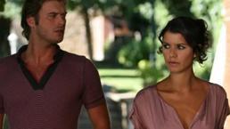 Kıvanç Tatlıtuğ ve Beren Saat 14 yıl sonra aynı projede!