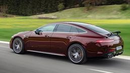 Mercedes-AMG GT  4.9 milyon TL'ye geldi!