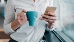 Tazminatınız yanar! Milyonlarca çalışanı ilgilendiriyor! İş yerinde cep telefonu kullanımı...