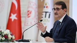 Bakan Dönmez, üniversiteli gençlerle bir araya geldi