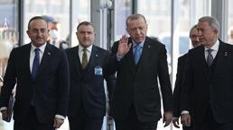 Cumhurbaşkanı Erdoğan'dan NATO Zirvesi'nde peş peşe görüşmeler