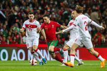 Portekiz-Türkiye maçına damga vurdu! Resmen deliye döndü, Burak Yılmaz denedi ama olmadı! Stefan Kuntz'un o hamlesi sonrası...