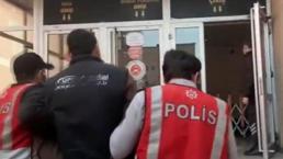 Annesini benzinle yakmaya çalışan şüpheli tutuklandı