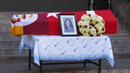 Prof. Dr. Serap Helvacı için tören... Eşi konuştu: Ben bu kampüse çok geldim ama böyle geleceğimi hiç düşünmedim