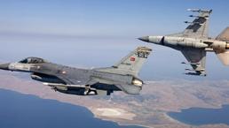 Yunan uçaklarından Ege'de provokasyon! Türkiye anında karşılık verdi
