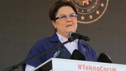 Bakan Yanık: “Bakım elemanlarımıza ekstra yüzde 7 prim ve yüzde 2 gece zammı yaptık”  