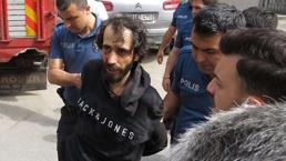 Kendisine zarar verdi, komşusuna saldırıp köpeğini yaraladı! Dehşet saçtı