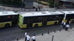Gaziosmanpaşa'da 3 İETT otobüsü birbirine girdi!