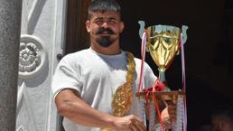Kırkpınar'da Altın kemeri getiren oyunu eşekle çalışmış!