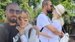 Seda Sayan ve Çağlar Ökten'den romantik poz! Dudak dudağa...