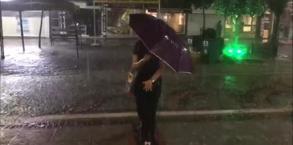 Edirne'de aniden bastıran yağmur hayatı felç etti