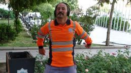 Temizlik işçisi fenomen oldu! Çalışırken hem eğleniyor, hem de eğlendiriyor...  