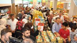 Tarım Kredi Kooperatifleri marketlerine vatandaşlar akın etti! Büyük indirim: Şeker, un, pirinç, ayçiçek yağı, süt, bakliyat...